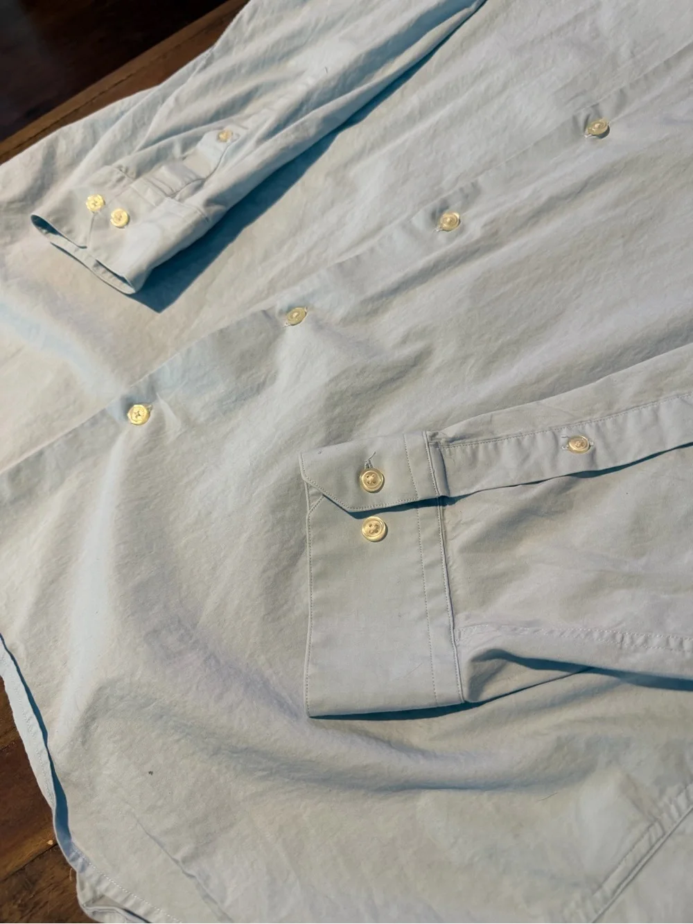 Banana Republic Men's Pale Blue Dress Shirt - Point Collar Button-Up